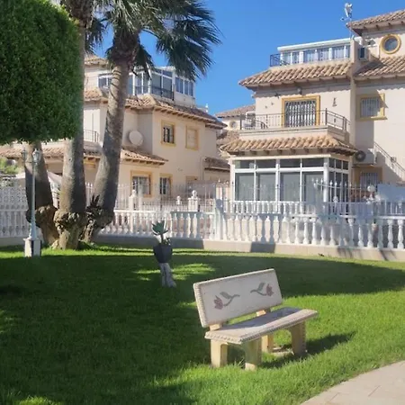 Casa La Buganvilla - Playa Flamenca *