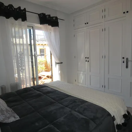 Casa La Buganvilla - Playa Flamenca Holiday home Villamartin (Valencia)