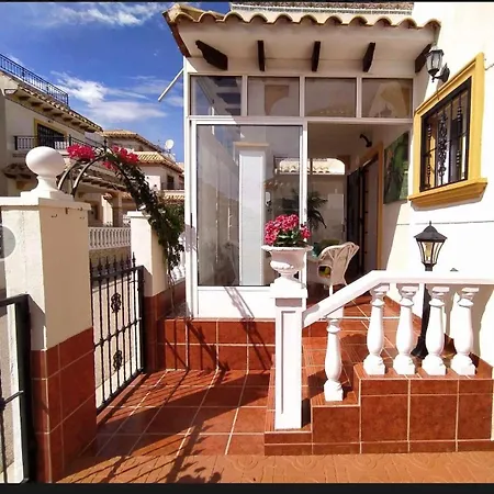 Casa La Buganvilla - Playa Flamenca